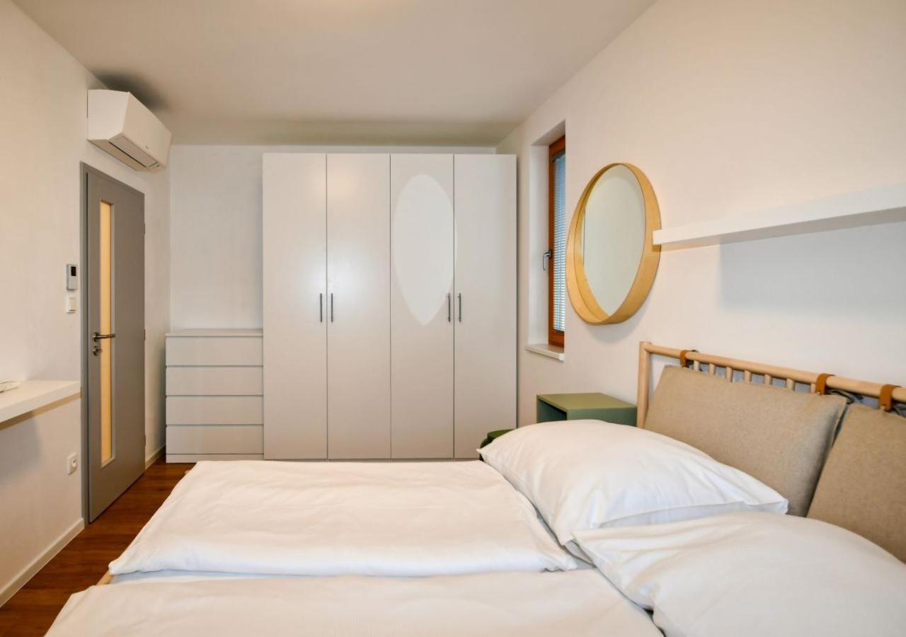 Efi Residence Holzova 28 Brno Esterno foto